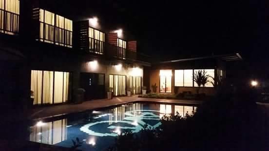 The Bike Loft Family Hostel HHQ Exterior foto