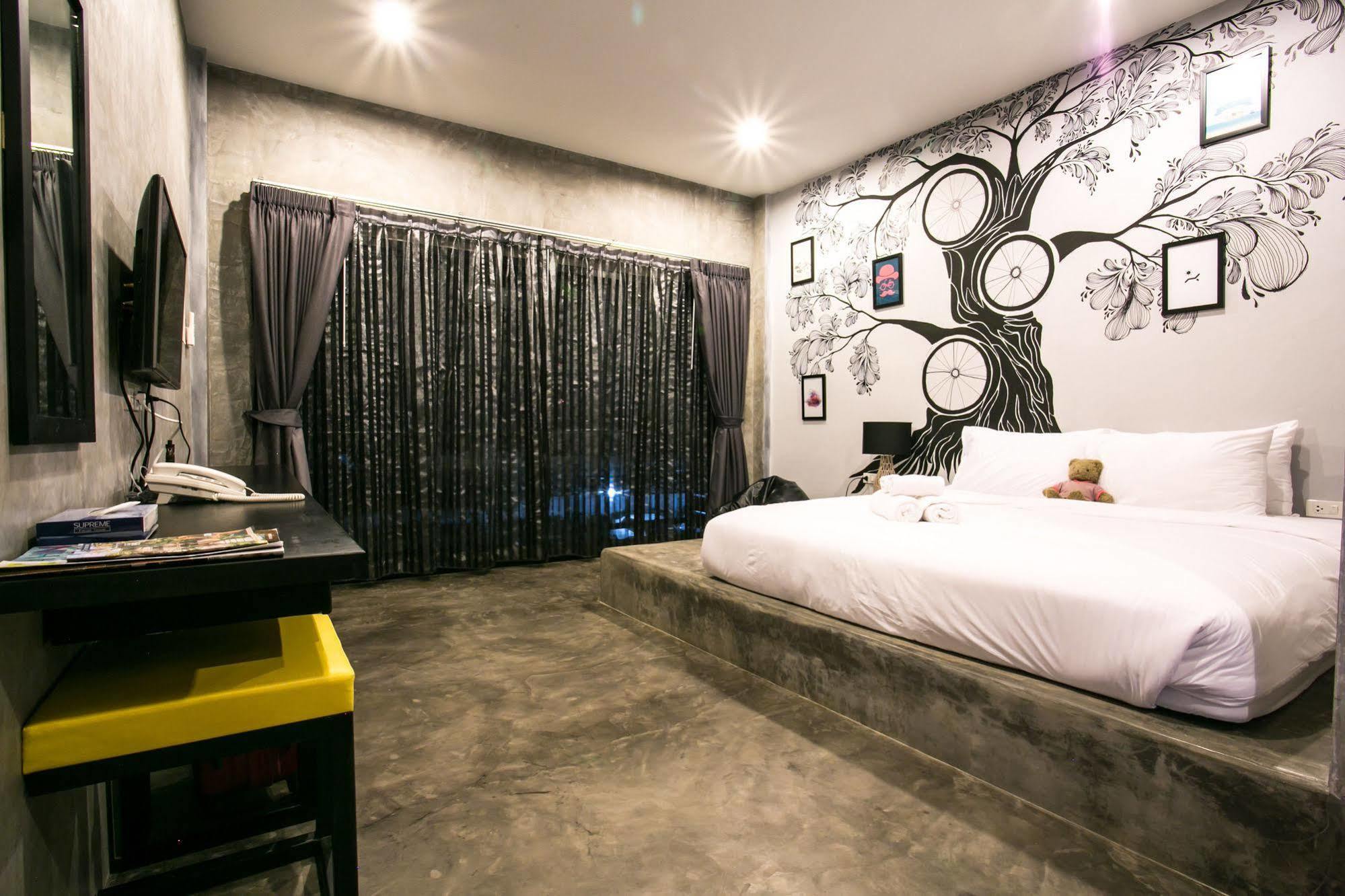 The Bike Loft Family Hostel HHQ Exterior foto